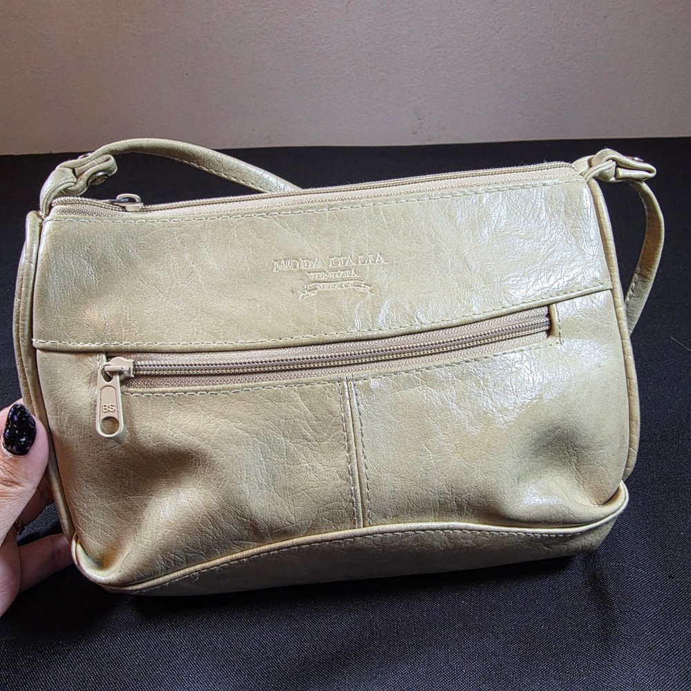 Moda Italia Venezia Monique Cream Faux Leather Shoulder Bag Purse